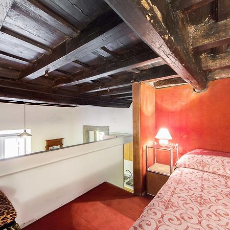 (120 m²), 2 Schlafzimmer und 1 eigene Badezimmer in Navona Rom Exterior foto