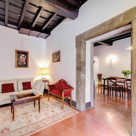 (120 m²), 2 Schlafzimmer und 1 eigene Badezimmer in Navona Rom Exterior foto