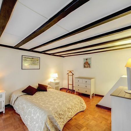 (120 m²), 2 Schlafzimmer und 1 eigene Badezimmer in Navona Rom Exterior foto