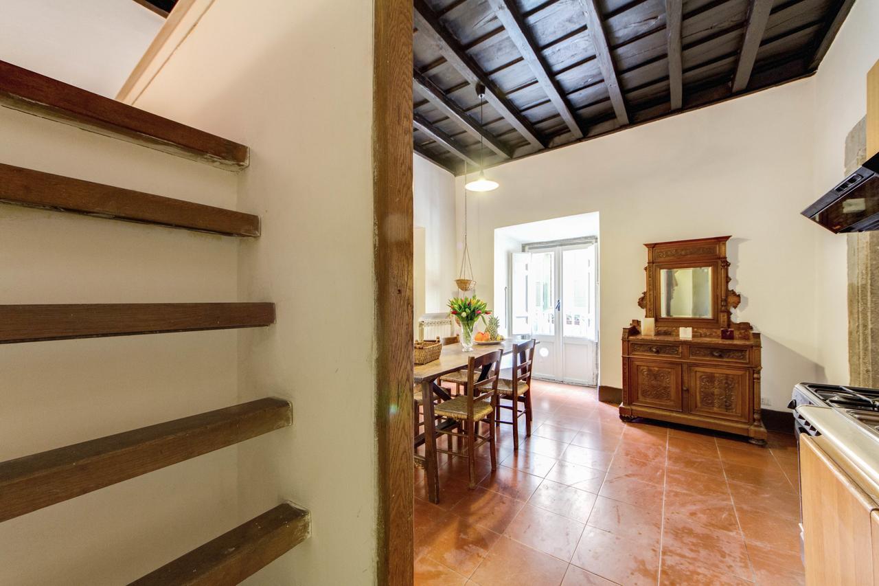 (120 m²), 2 Schlafzimmer und 1 eigene Badezimmer in Navona Rom Exterior foto