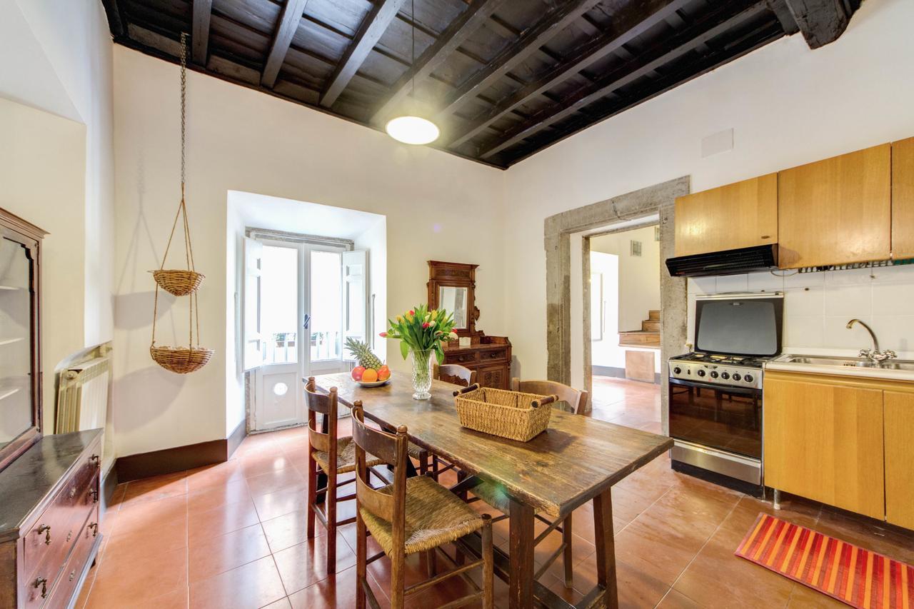 (120 m²), 2 Schlafzimmer und 1 eigene Badezimmer in Navona Rom Exterior foto
