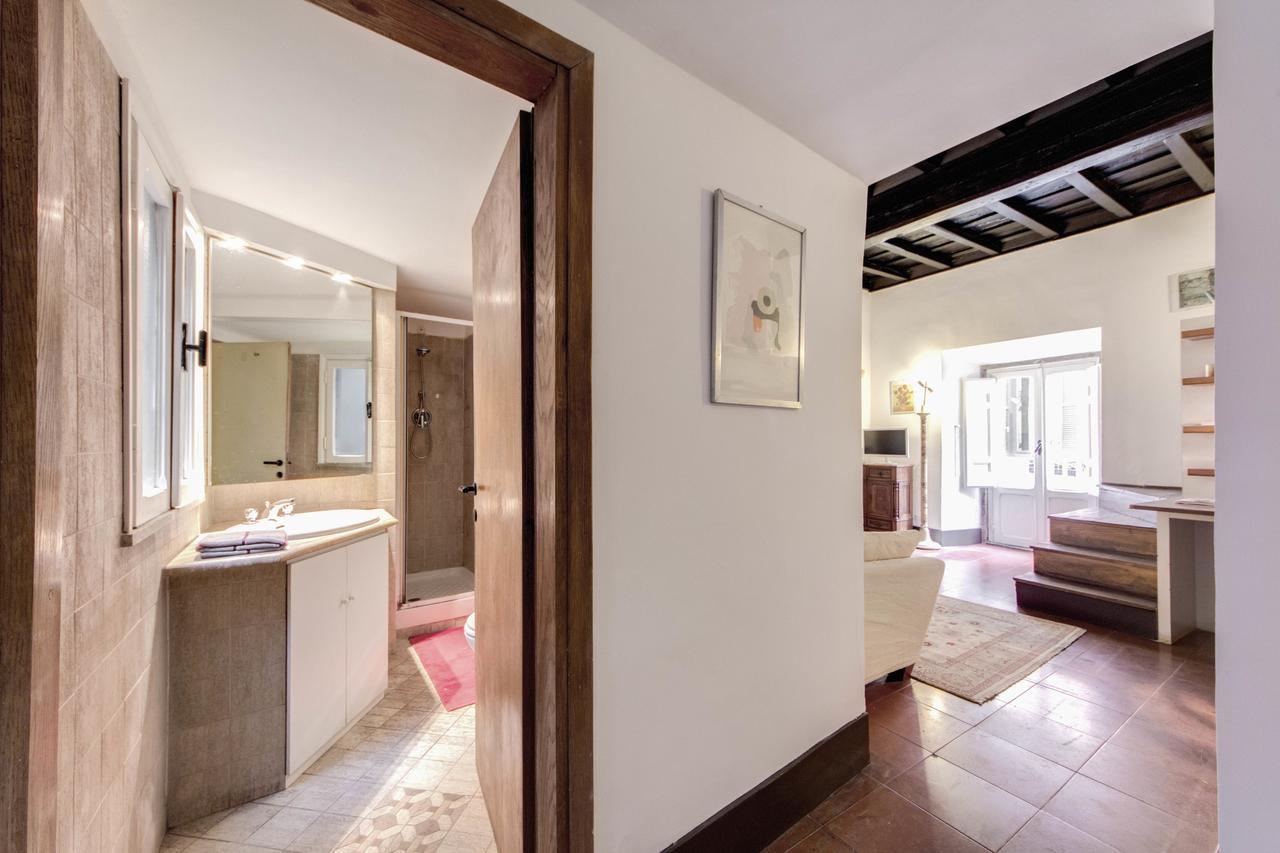 (120 m²), 2 Schlafzimmer und 1 eigene Badezimmer in Navona Rom Exterior foto